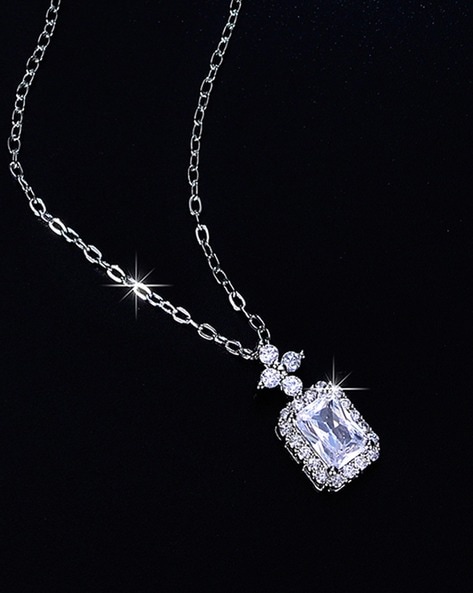 Shop Lab Diamond Necklaces & Pendants | Rolary™