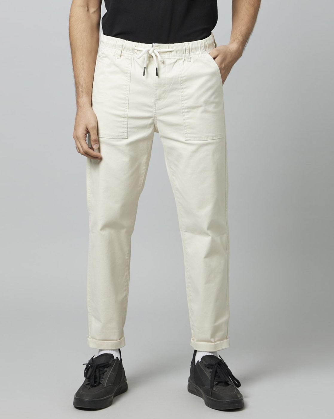 Buy Celio* men loose fit solid stretchable chino pants brown Online |  Brands For Less