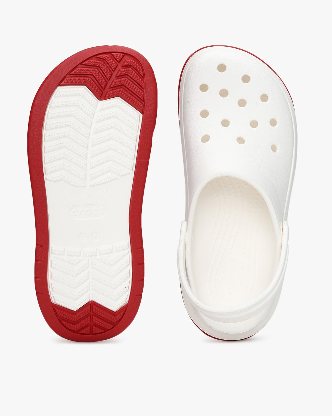 Buy White Sandals for Men by CROCS Online | Ajio.com display picture 3