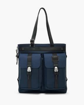 TUMI トートバッグ　ネイビー「LIAISON」 -288Wx360H-410386131-nvy-MODEL.jpg