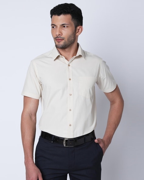 Oxemberg Expands Product Portfolio, Launches New Range of Casual Shirts -  Indian Retailer