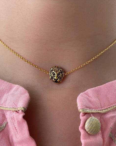 King Crown Lion Pendant in Gold - Helloice Jewelry