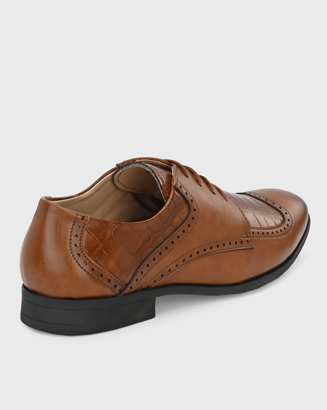 Men Brown Glossy Lace Up Formal Shoes at Rs 260/pair, Agra