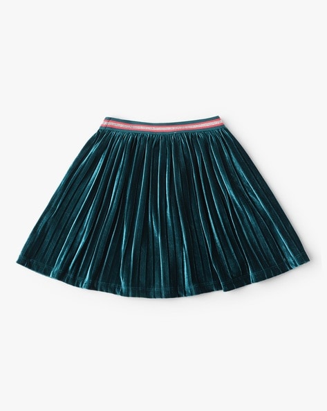 Green pleated skirt 2024 7 little words