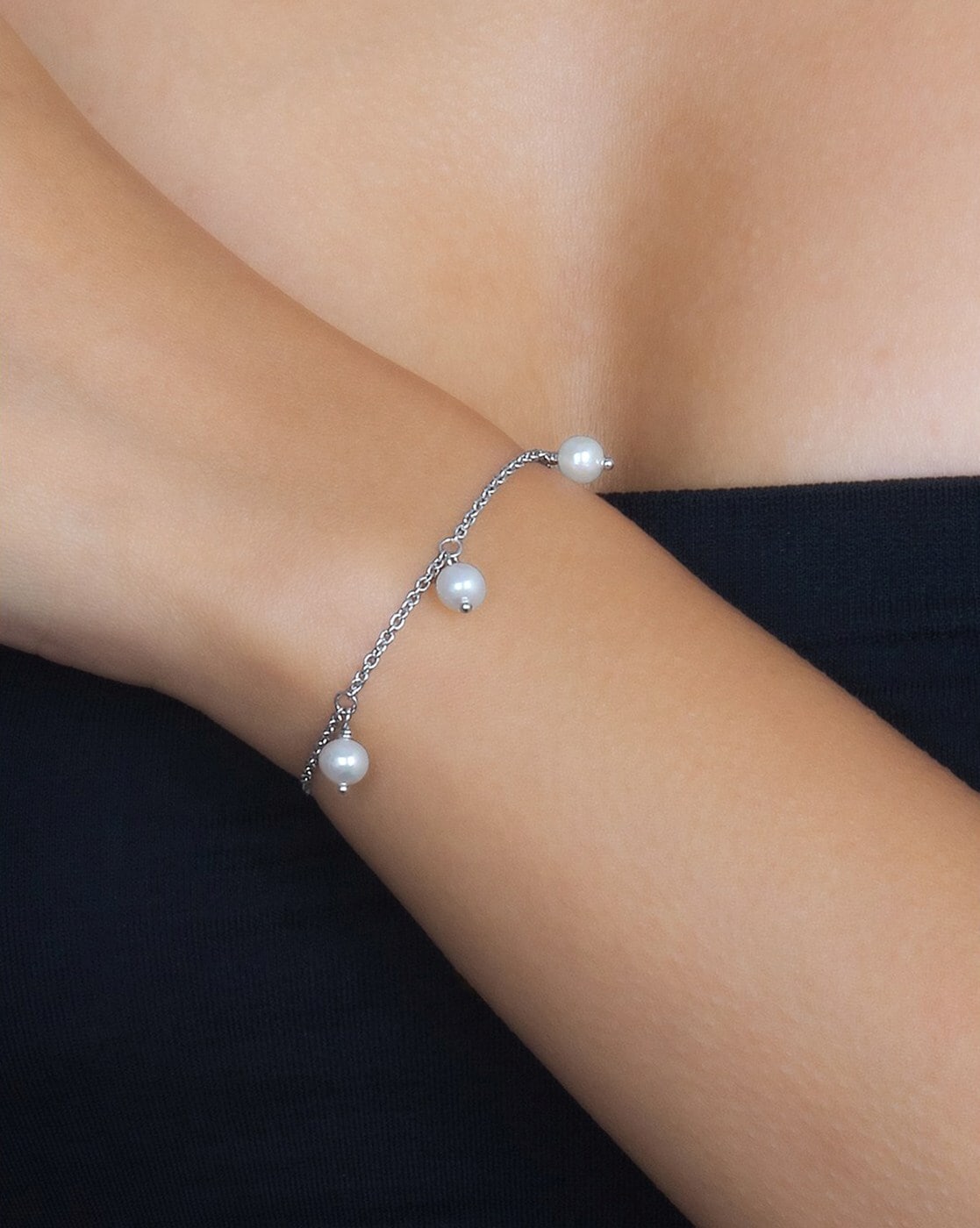 Buy Single Pearl Sterling Silver Bracelet,bridesmaid Gift Bracelet,adjustable  Pearl Bracelet,bridesmaid Jewelry,dainty Boho Jewelry,white Anklet Online  in India - Etsy