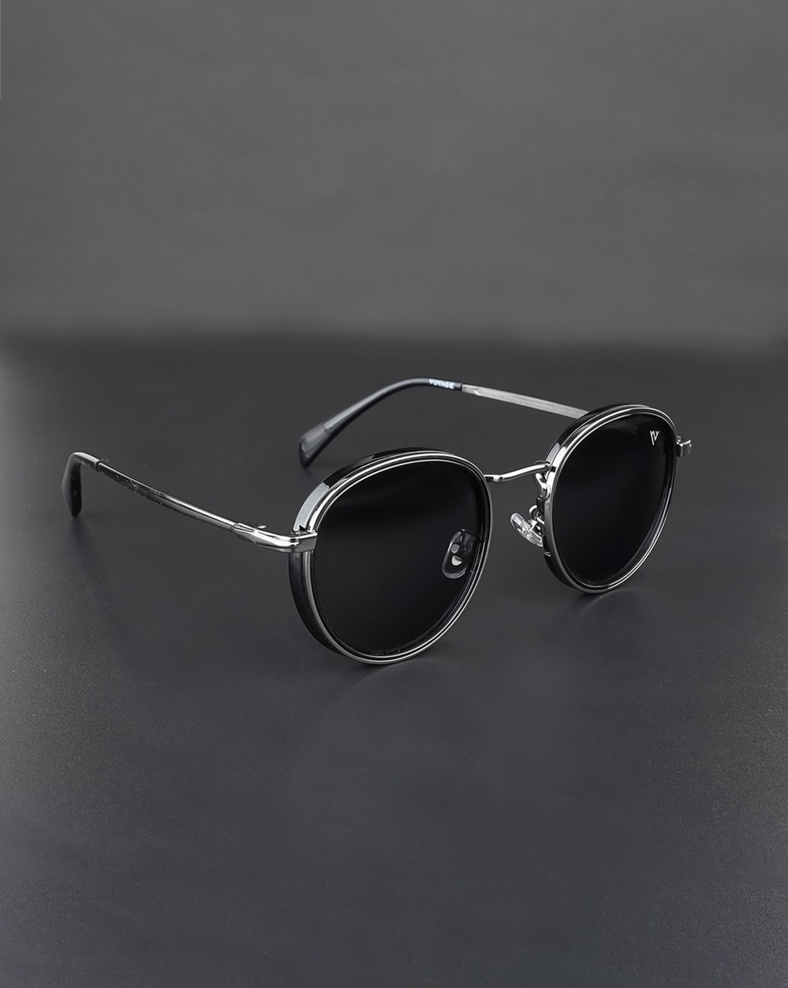 Gafas de sol para calvos  Mens sunglasses, Round sunglass men, Sunglasses