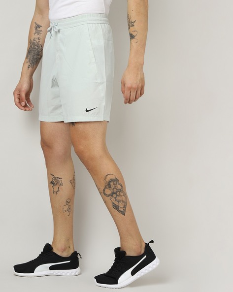 White nike store shorts with pockets