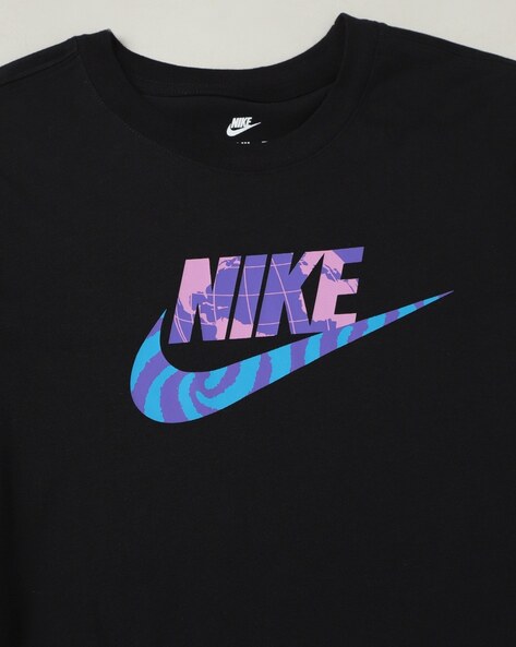 Nike store sportswear festival