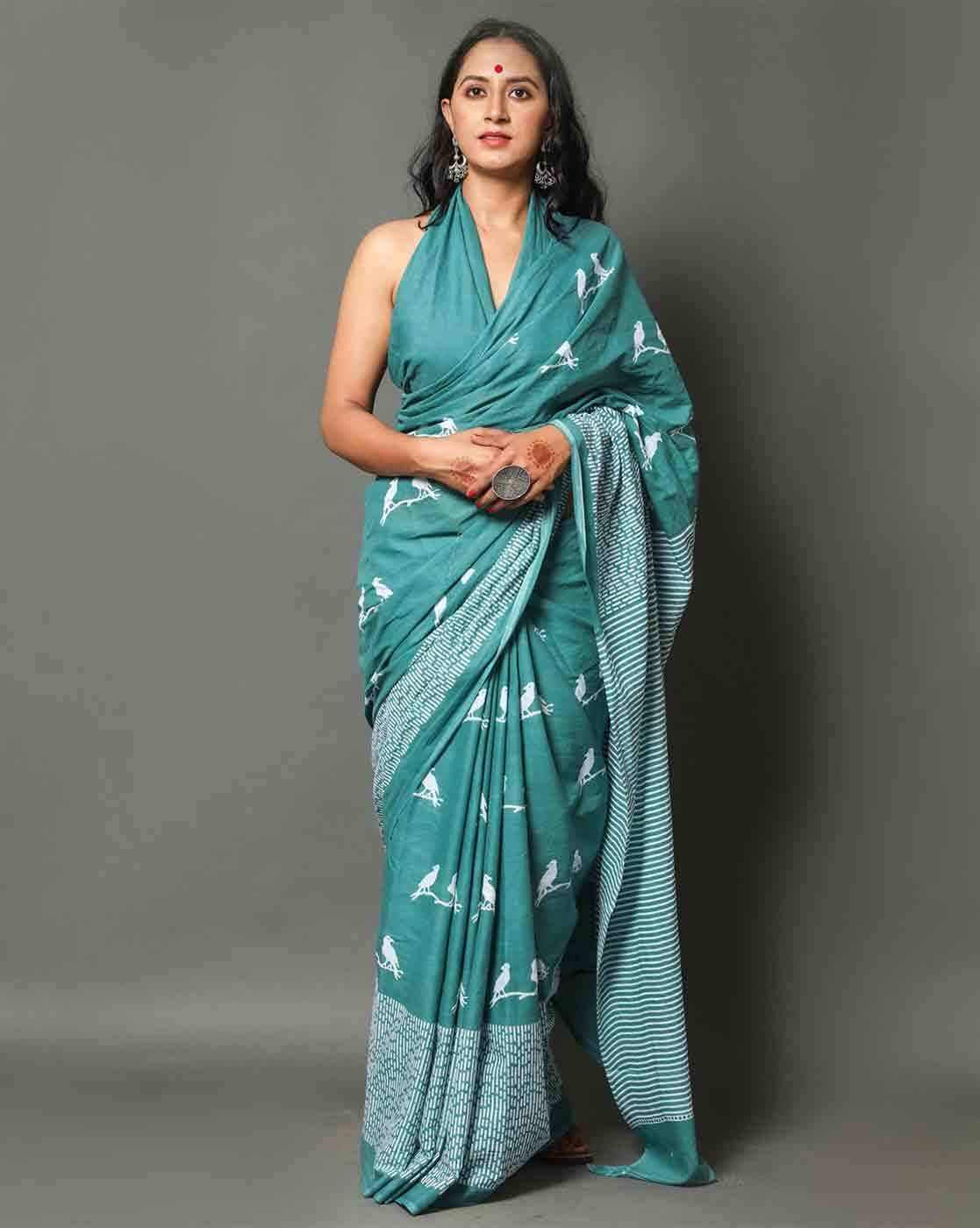 Buy Red Sarees for Women by Indie Picks Online | Ajio.com