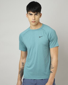 Nike, Shirts