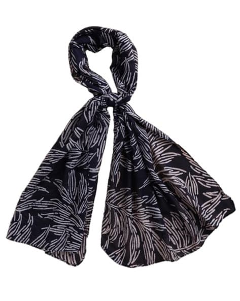 Women Leaf Print Stole with Mitered Edge Price in India