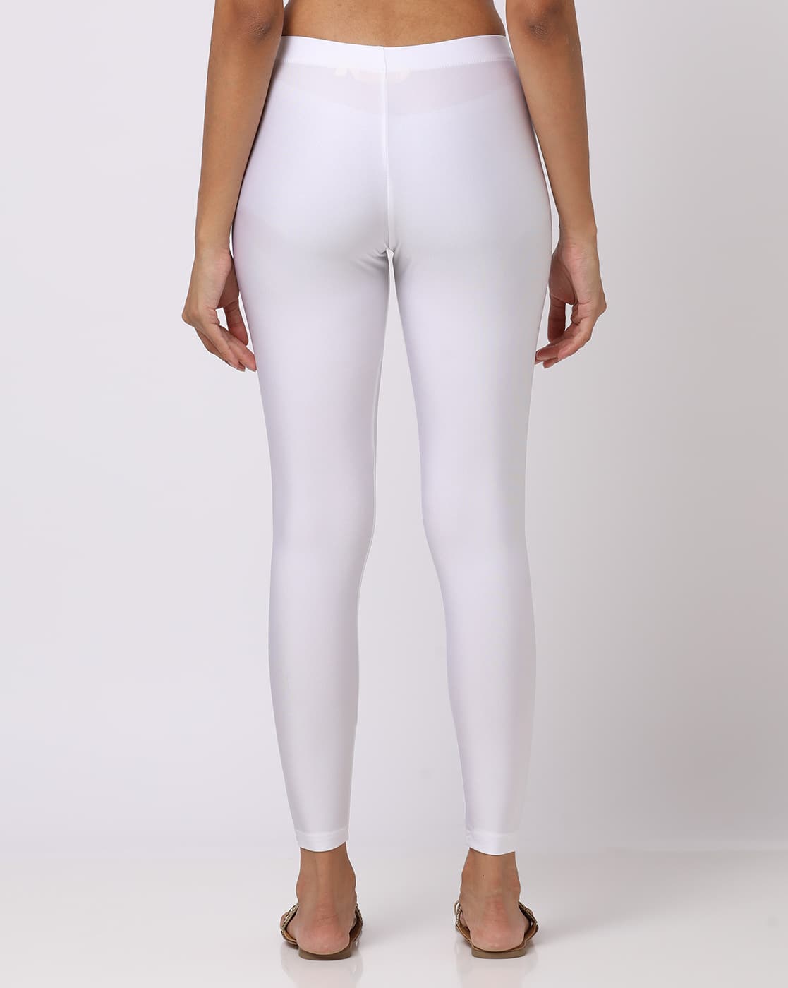 【送料&関税込】Off-White Elasticated Waist Leggings Buy White Leggings for Women by AVAASA MIX N' MATCH Online