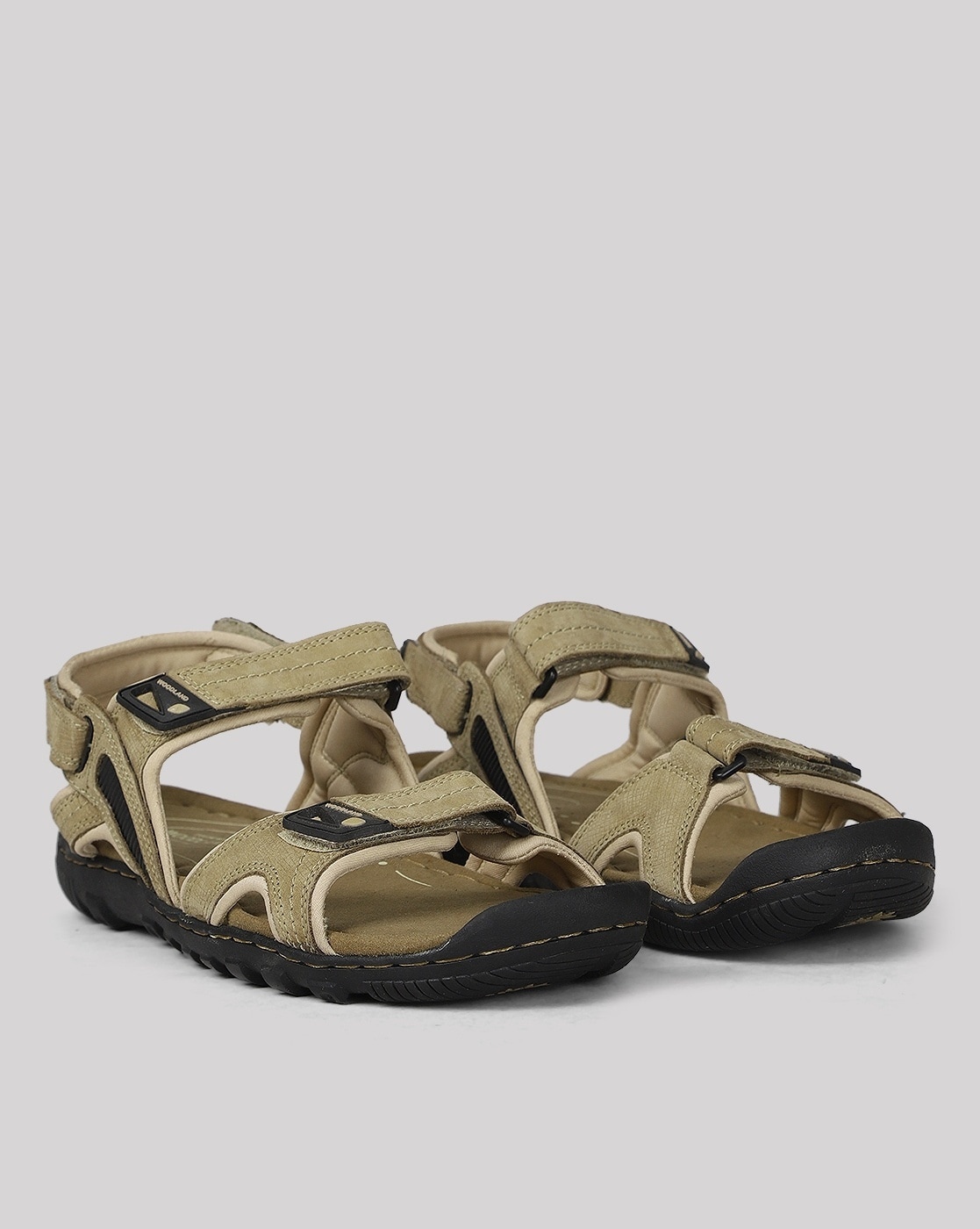 Buy online Green Back Strap Sandal from Sandals and Floaters for Men by  Woakers for ₹699 at 79% off | 2024 Limeroad.com