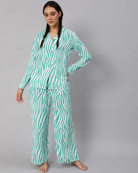 Aks Printed Nightwear Set