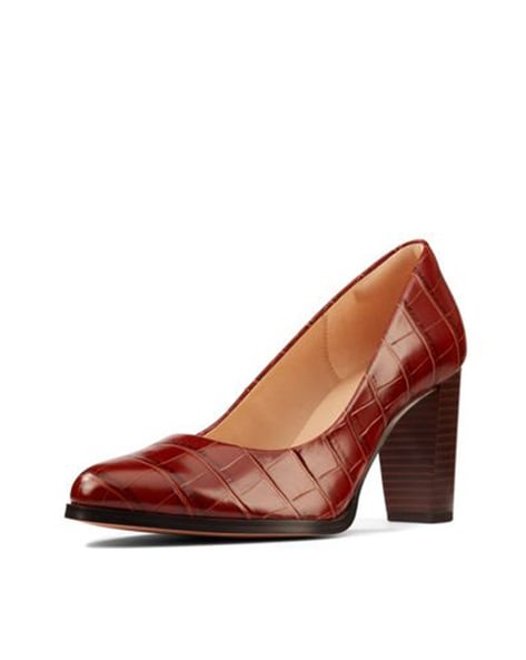 Clarks oxford heels discount