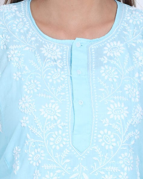 Blue Short Chikankari Kurti | Simple college outfits, Casual college  outfits, Kurti with jeans