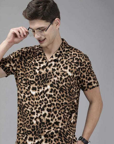 Men Animal Print Slim Fit Shirt with Patch Pocket