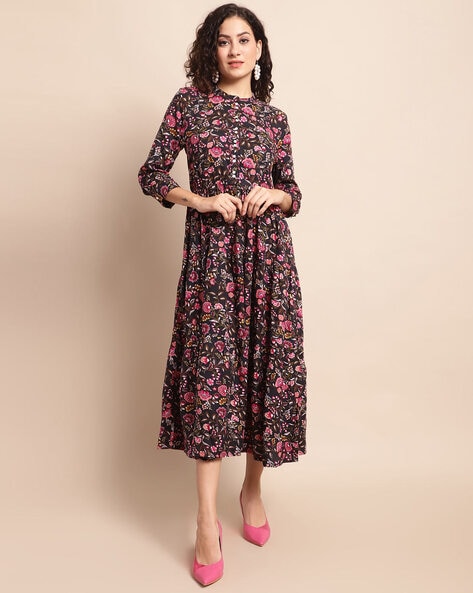 Cantabil women's shop garments online