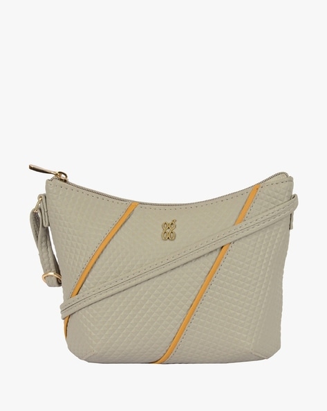 Baggit Sling And Cross Bags : Buy Baggit Annu Beige Small Sling Bag  Online|Nykaa Fashion