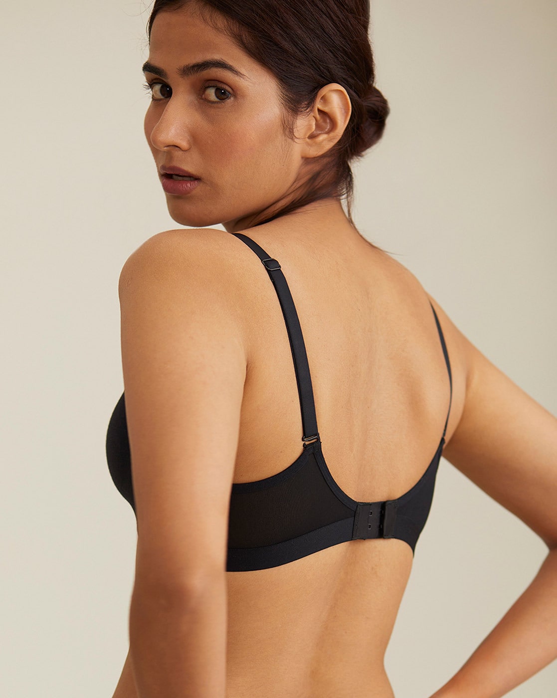 Buy Nykd by Nykaa Breathe Cotton Padded Wireless Transparent Back Bra 3/4th  Coverage- Black NYB007 Online