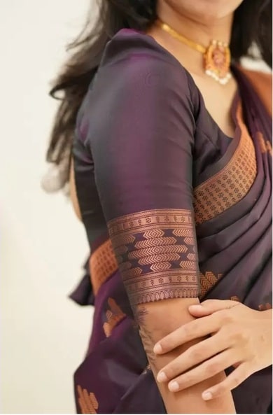 Buy Purple Sarees for Women by Dwini Online | Ajio.com