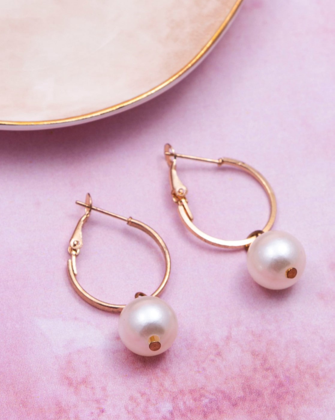 Rose gold deals pearl hoop earrings