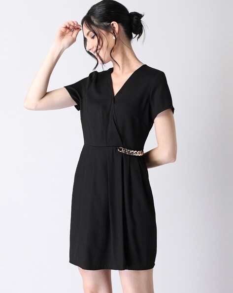 Frilled Black V Neck Deep Dress – Styched Fashion