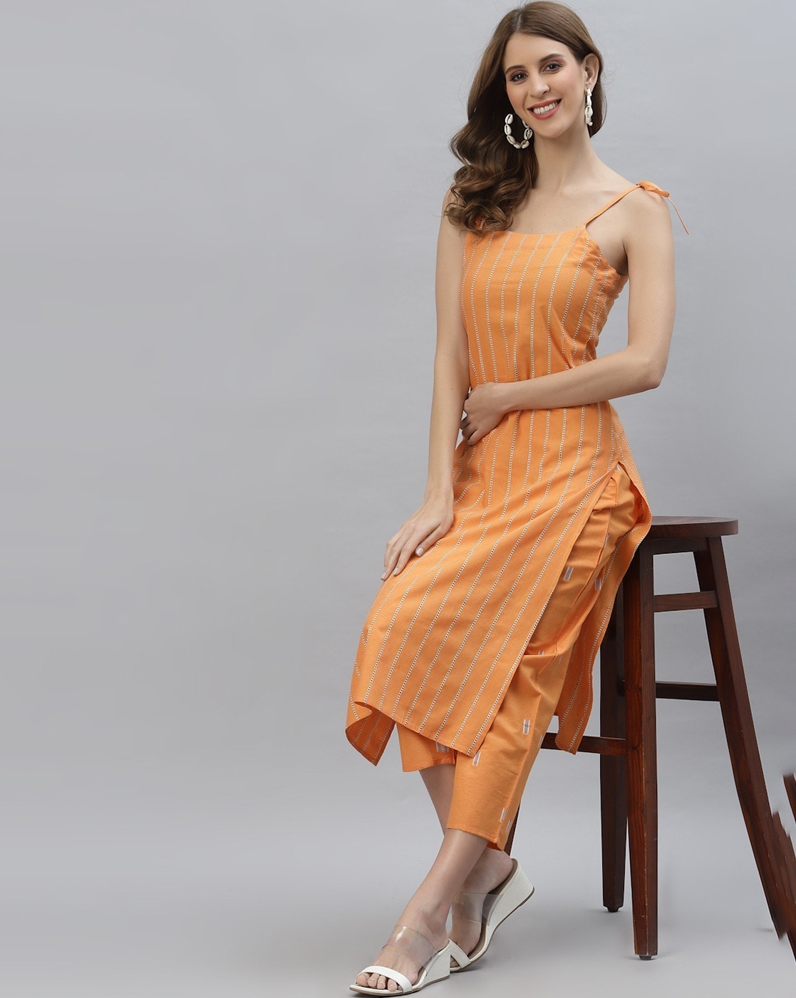 Orange Kids Cotton Sleeveless Kurti, Size: Medium at Rs 200/piece in Kolkata