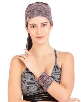 bharatasya Textured Head Wrap & Wristbands-picture-33