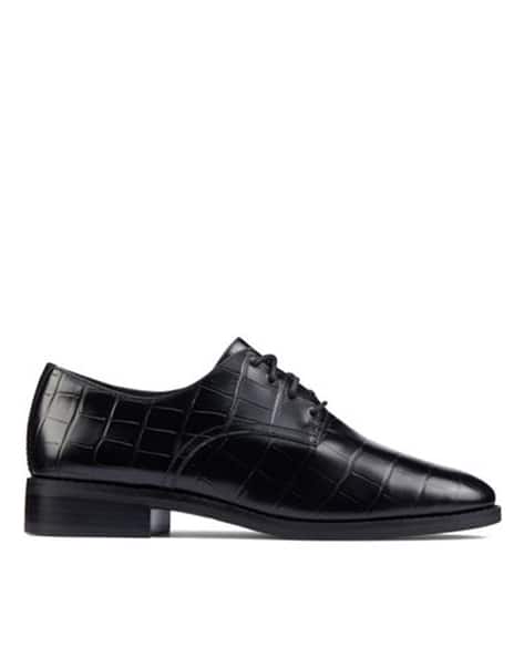 CLARKS Textured Lace-Up Formal Shoes