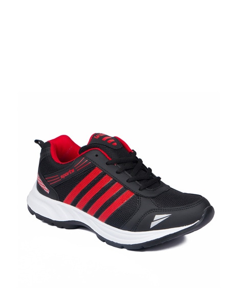 Red and cheap black sports shoes