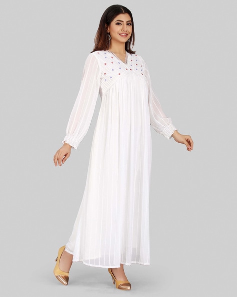 Regular Fit A-line MISS AYSE Digital Printed Round Neck Short White Dress,  Full Sleeves at Rs 399/piece in Surat