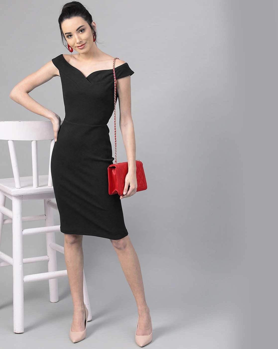 Buy MISS CHASE Black Solid Polyester Collar Neck Womens Knee Length Dress |  Shoppers Stop