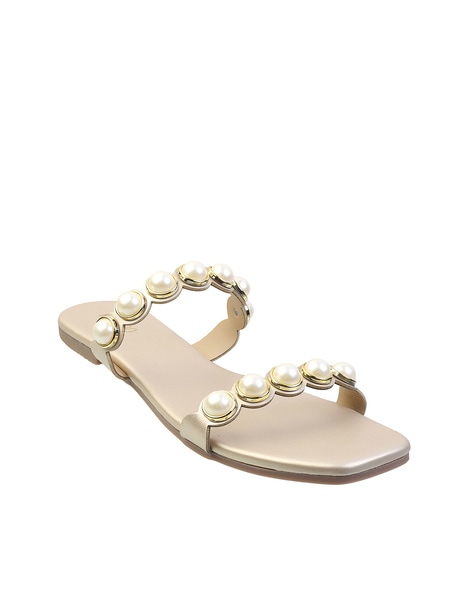 Pearl store studded sandals