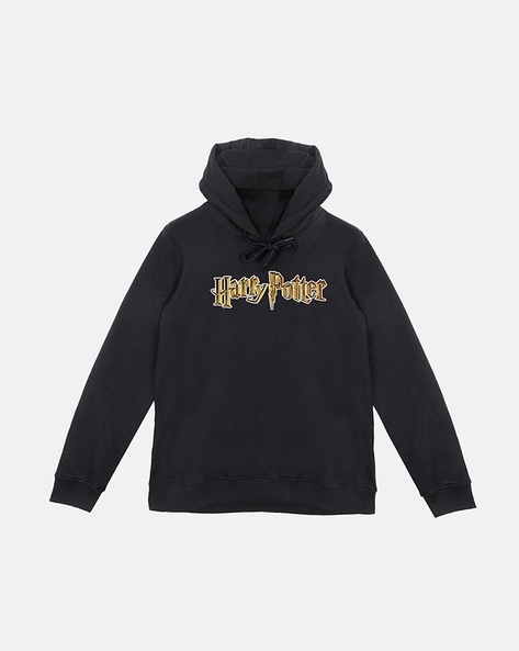 Harry potter wearing discount hoodie