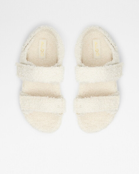 Furry sandals for discount women