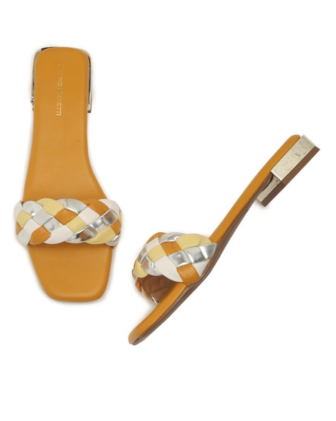 Mi Piaci - Yellow heels on Designer Wardrobe