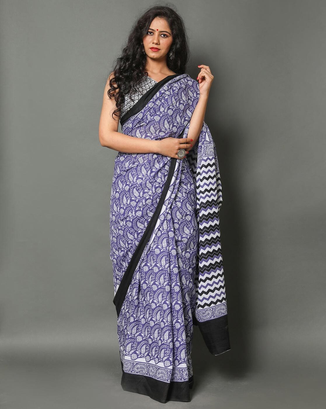 Buy PINK Sarees for Women by Indie Picks Online | Ajio.com