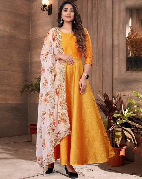 Orange gown with outlet dupatta