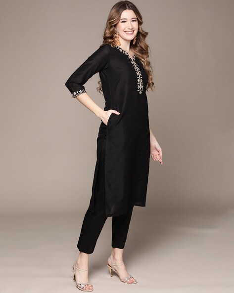 Black kurta shop design for girl