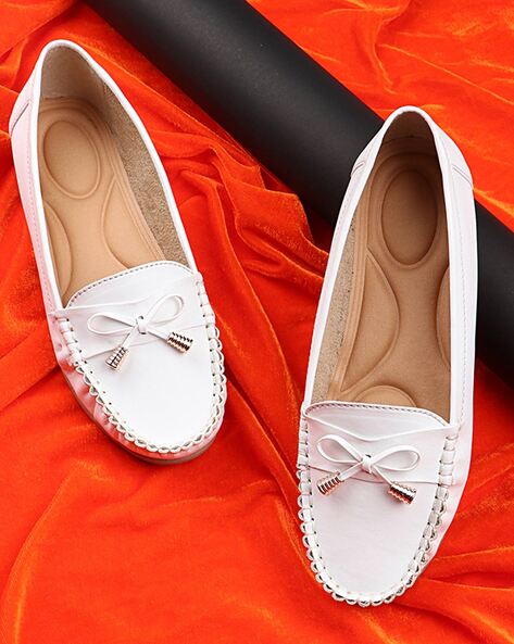 Cheap white flat on sale shoes