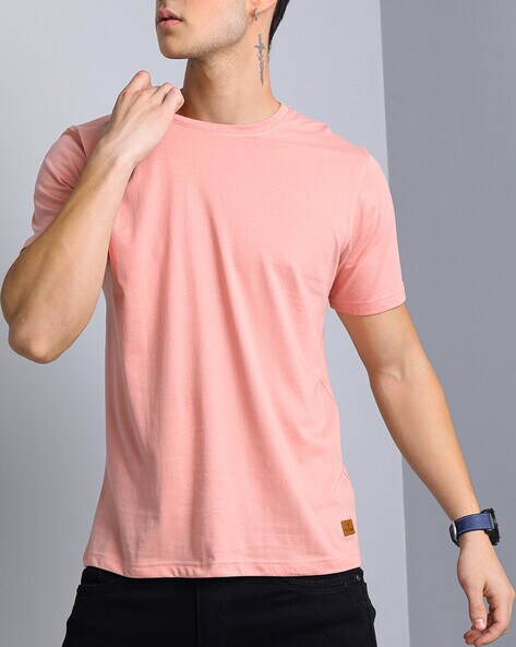 Pink colour 2025 ki t-shirt