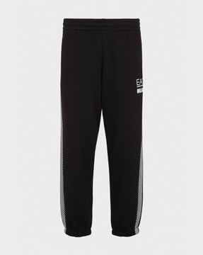 Men s Track Pants Online Low Price Offer on Track Pants for Men AJIO