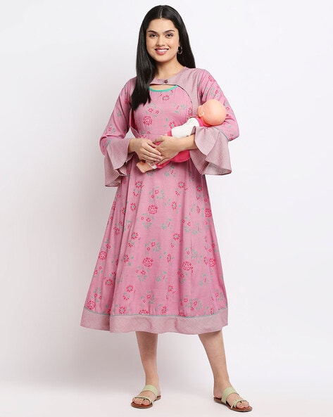Floral Embroidered Layered Bell Sleeves Straight Kurta - Maroon – VEDANA