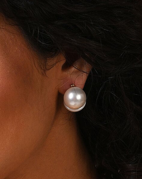 The Pearl Story -Ivory White Pearl Stud Earrings – Curio Cottage