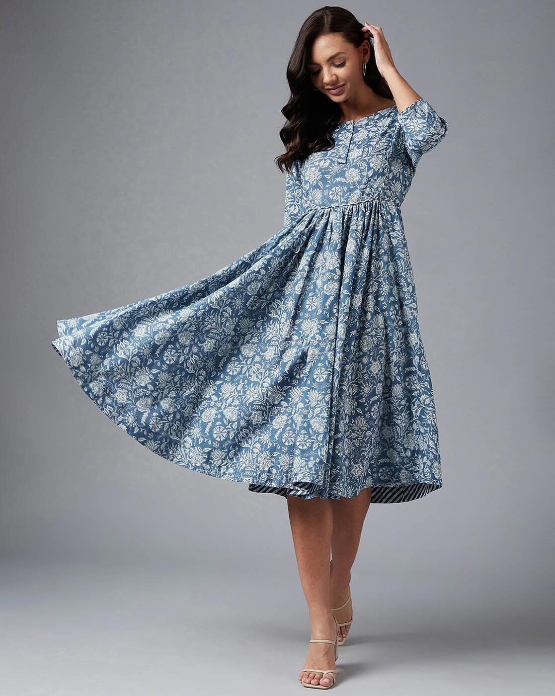 Buy Burgundy Dresses for Women by AJIO Online | Ajio.com