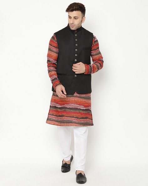 Self Design Brocade Silk Half Jodhpuri Jacket With Kurta Pajama Set, Modi  Jacket, Mens Koti, नेहरू जैकेट - Rajanyas Ecommerce Private Limited, Yamuna  Nagar | ID: 27531296933