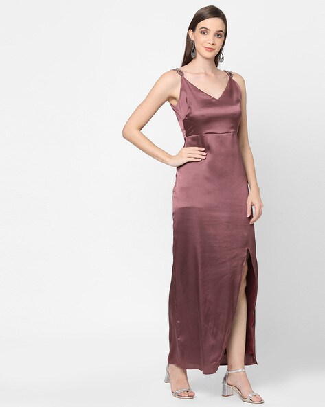 Choosing the Perfect Rose Gold Dress for Your Special Occasion