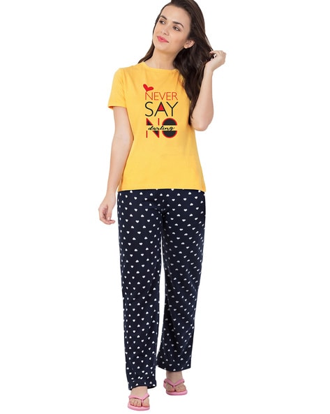 Typographic Print T shirt Pyjama Set