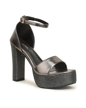 Valiosaa heels sale